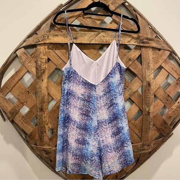 Show Me Your Mumu Rascal Snake Print Romper Size Large - Picture 4 of 11